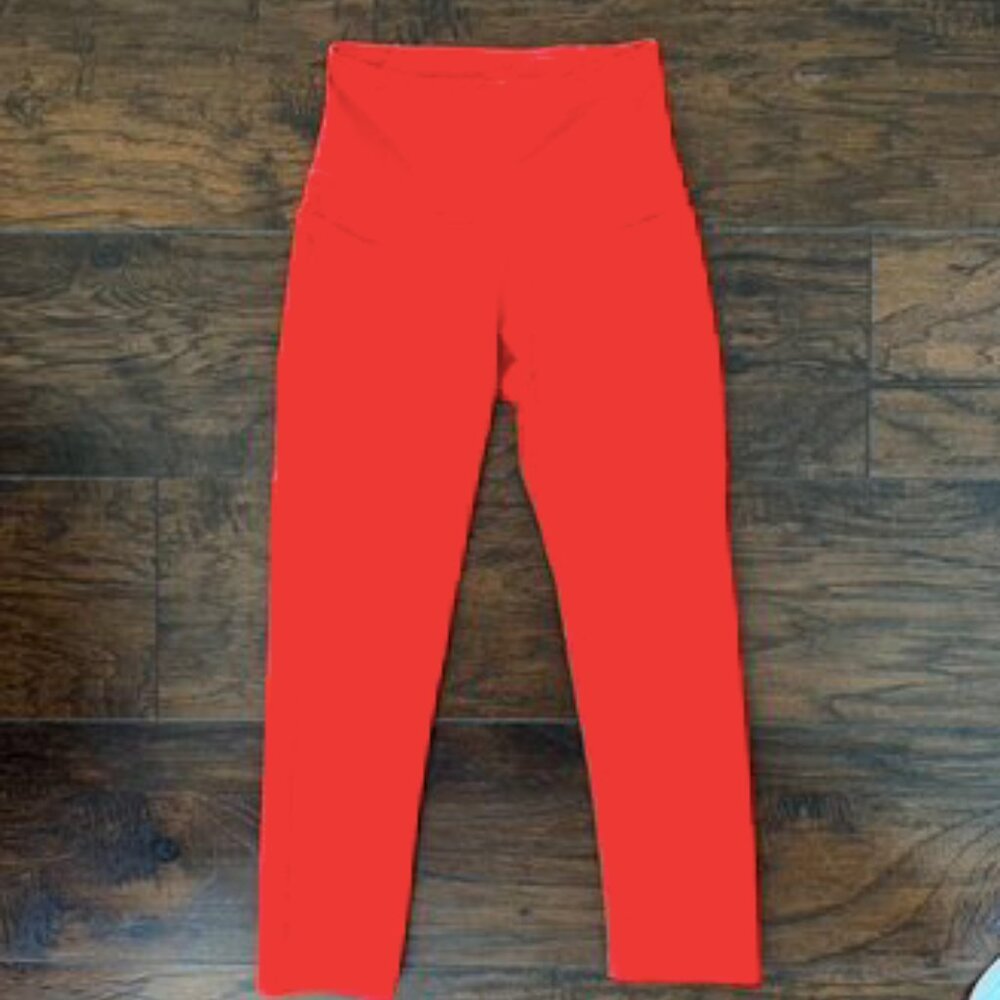 Old Navy Active cropped Elevate Legging Red Sz XS